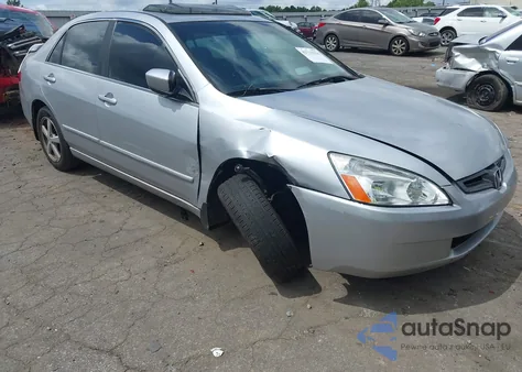 2005 Honda Accord 2.4 Ex from USA, damaged, VIN 1HGCM56865A015858